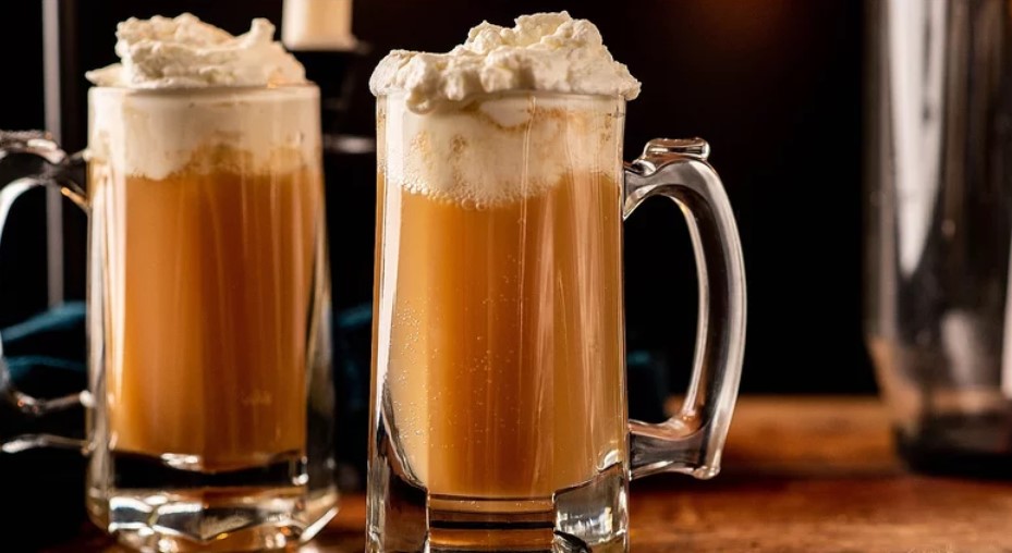 Bring the Magic of Hogwarts Home with This Quick and Easy Butterbeer Recipe